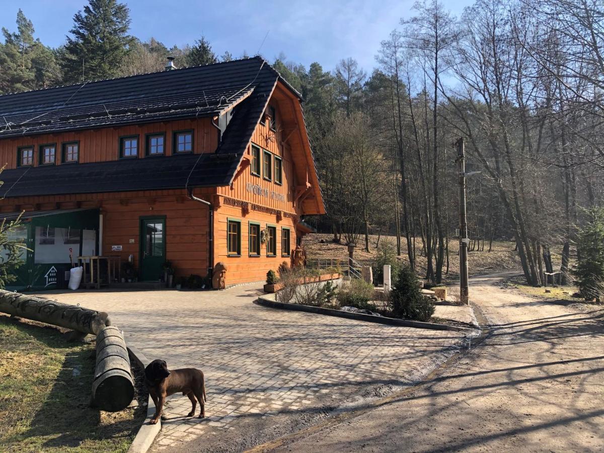 Kamenacka Myslivna Hotel Moravany  Luaran gambar